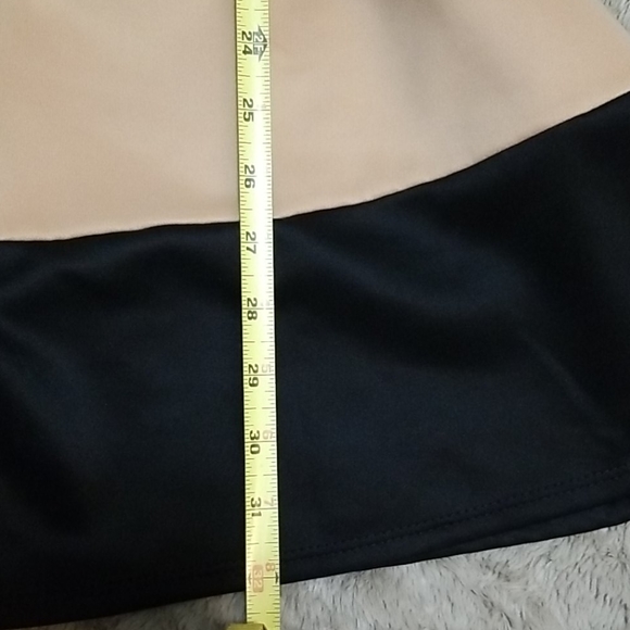 Windsor Dress - Picture 4 of 5